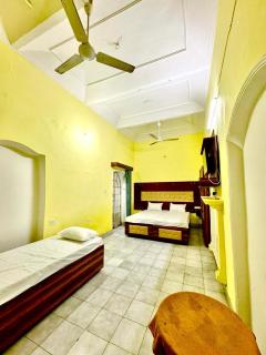 Crystal Cottage - Ayodhya - 1