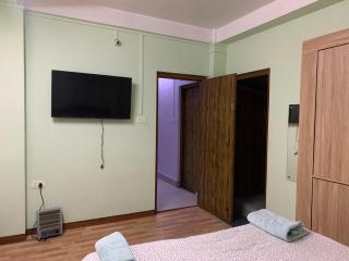 Cafe Sola bnb - Shillong - 4