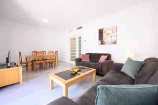 Estepona Puerto, Plaza de Toros y Playa 2 Parkings - 1