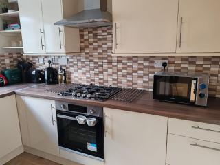Modern living in Hull - 7