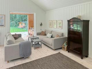 Bright Home Near Brødemose Forest With Views - Frederiksværk - 5