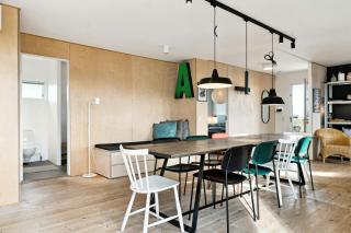 Minimalist Coziness By The Wild North Sea - Harboør - 4