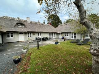 Cozy Thatched House At Høve Beach - Vig - 9