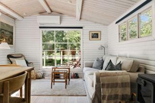 Timeless Holiday Atmosphere In A 50S Log House - Vig - 8