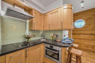 No 16 The Salcombe - 1