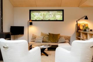 Slow Your Pace In This Minimalist And Bright House - Nykøbing Sjælland - 2
