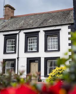 Duke's House, Penrith - Stunning Large Home - Town Centre on your Doorstep - 5 Bedrooms & Sun Trap Garden - Lake District Stay - Penrith - 7