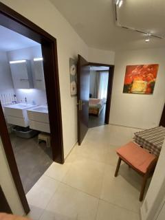 Appartementhaus Onyx - zentrale, ruhige Lage - neu renoviert - mit Hallenbad - 600 Schritte vom Bahnhof - Muralto - 9