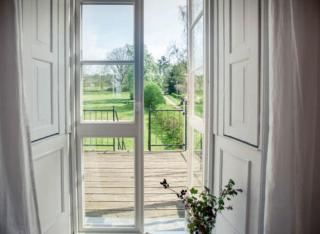Elegant, Sun-Flooded Suite In Mecklenburg - Alt Sührkow - 6