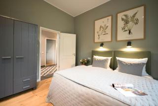 Getaway In East Frisia Elegant Lakeside Apartment - Friedeburg - 4