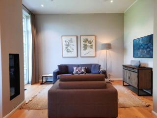 Getaway In East Frisia Elegant Lakeside Apartment - Friedeburg - 3