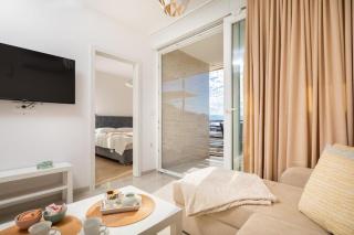 Luxury Cream Apartment - Omiš - 0