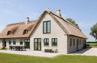 Embraced By Rural Feel In A Thatched House - Idestrup - 0