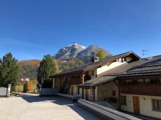 Residenz La Mora 23 "Bergbahnen und ÖV all inklusive" im Sommer - 0