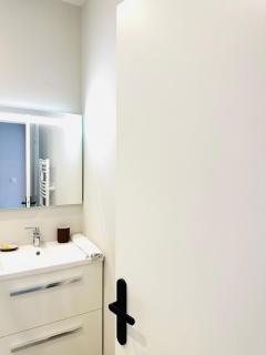R'Apparts 2-Room Colonel Urbain - Grenoble - 3