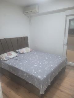 Golden Apartment - 8