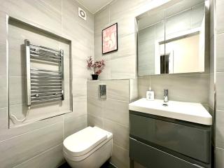 Deluxe Entire Flat in City Centre - Londra - 8
