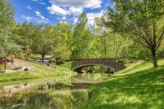 A Smoky Getaway - Sevierville - 6