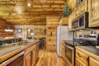 Getaway Mountain Lodge - Sevierville - 2