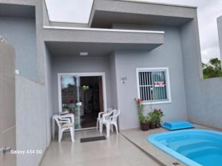 Casa com Piscina em Shangri-lá - Pontal do Paraná - 0