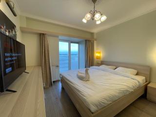 2 Bedroom Penthouse Park View 70m2 Free Parking - Riga - 3