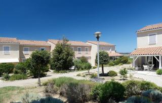 Maison, 8 places, 3 chambres, clim, piscine, tennis - 9