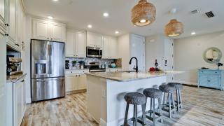Aruba Home - Bradenton - 9