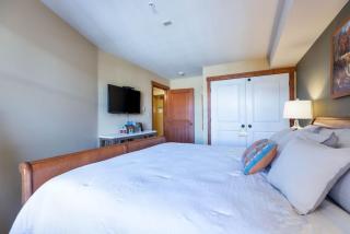 Ski in Ski out Pool Hot Tub Pool Table Resort View - Solitude - 1