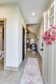Cozy and Convenient with 2 BR and 2 BA - San Angelo - 6