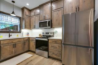 Fort Concho 2 BR 2 and a half BA New - San Angelo - 4