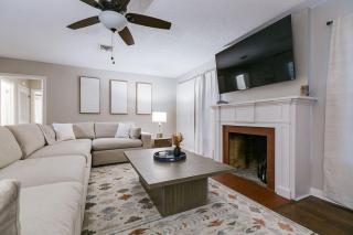 4 BR with 3 BA Turf Backyard New - San Angelo - 5