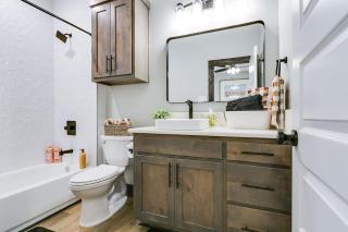 Brand New Cactus Hotel - 3