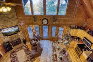 River Livin - Pigeon Forge - 2