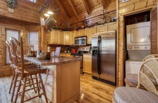 River Livin - Pigeon Forge - 1