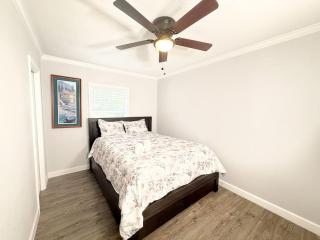 Brand New 5-Bedroom Beach Villa -1 Minute to Beach - Fort Walton Beach - 2