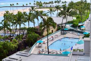 1419 Ilikai Collection 5 Luxury Condo and Beachfront Location - 9