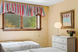 Secluded Single Family Home In BC, Views, Hot Tub - 6