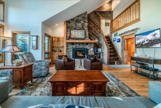 Awesome 6Bed 4bath MT Cabin Hot Tub with Views - 4