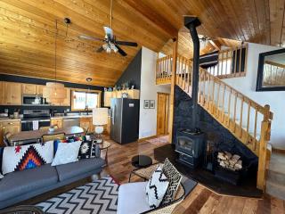 Rocky Mt Cabin 2bed loft Hot Tub Amazing Views - 2