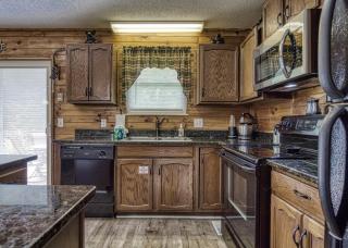Rustic Acres - Sevierville - 2