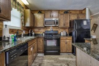 Rustic Acres - Sevierville - 1