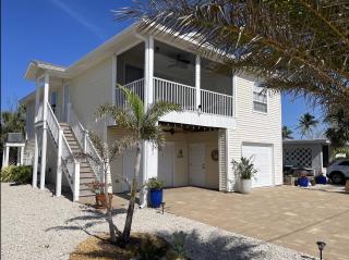 401 Pet-Friendly, Pirate’s Cove Retreat - Fort Myers Beach - 9