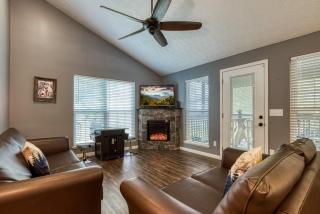 Wolff Lodge - Pigeon Forge - 2