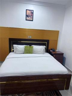 Brick Rock Hotel And Suites Port Harcourt Nigeria - Port Harcourt - 4