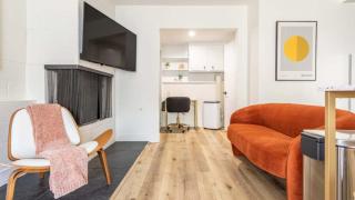 Manhattan Beach Retreat - Patio & Parking Steps Away - Manhattan Beach - 2