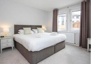 Mercury Holiday Homes - 2 Bedroom Hedgefield Apartment 41-Free Parking - 7