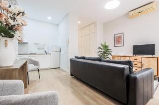Precioso estudio en San Julián Sevilla, AC WiFi Hiniesta estudio - Sevilla - 8