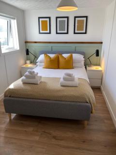 Peninsula Cottage - 3