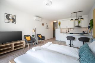 River Sunshine Apartment - Budapest - 1