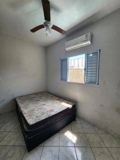 Mongaguá com piscina - 2